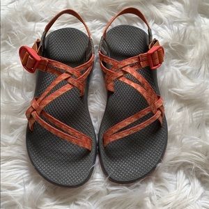 Double strap chacos